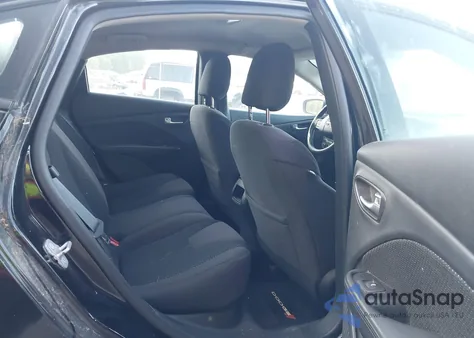 2014 Dodge Dart Aero z USA, uszkodzony, nr VIN 1C3CDFDH2ED719937